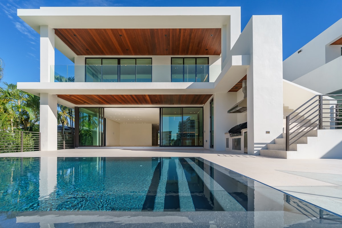 Villa moderne — Immobilier & BTP